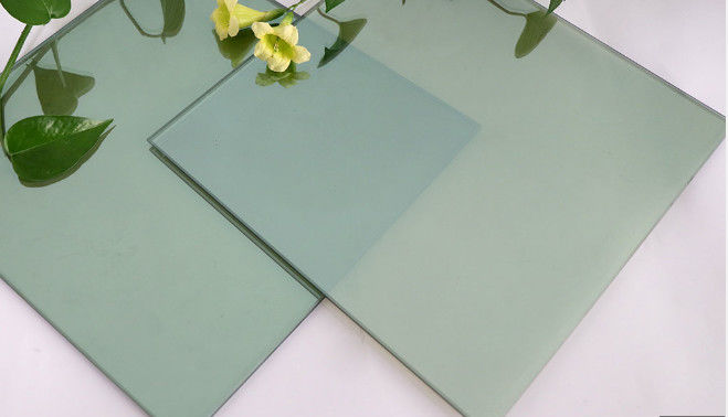 กระจกสะท้อนสีแบบเดี่ยวแบบทนทานมาตรฐาน CE สําหรับการตกแต่งอาคาร