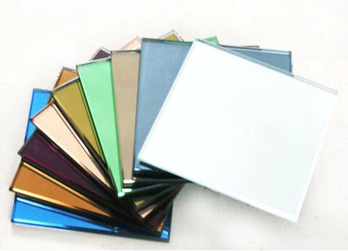 กระจกลายสีเรียบสําหรับหน้าต่างและประตู