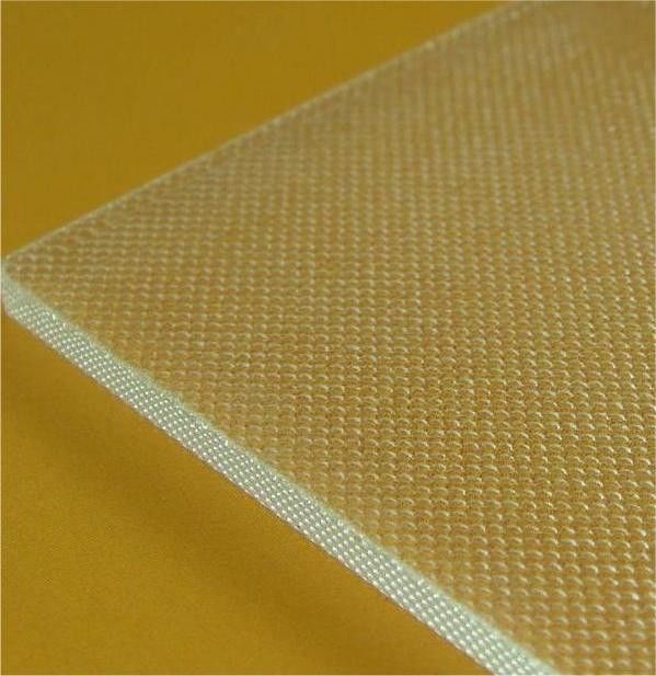 จีน โรงงานขายร้อน สดใส / เหล็กต่ํา กระจกแสงอาทิตย์ 3.2mm-4.3mm
