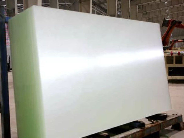 ขายร้อน 3.2mm-4mm Ultra Clear Low Iron Tempered Solar Glass สําหรับแผ่นแสงอาทิตย์