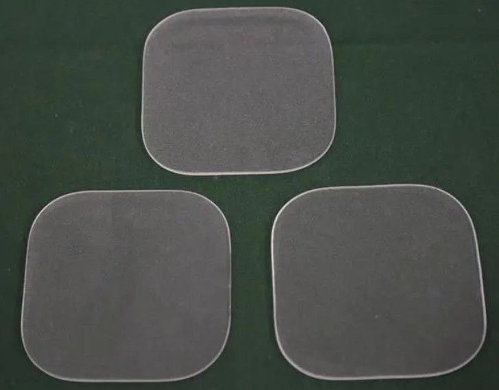 ขายร้อน 3.2mm-4mm Ultra Clear Low Iron Tempered Solar Glass สําหรับแผ่นแสงอาทิตย์