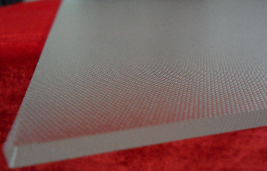 ขายร้อน 3.2mm-4mm Ultra Clear Low Iron Tempered Solar Glass สําหรับแผ่นแสงอาทิตย์