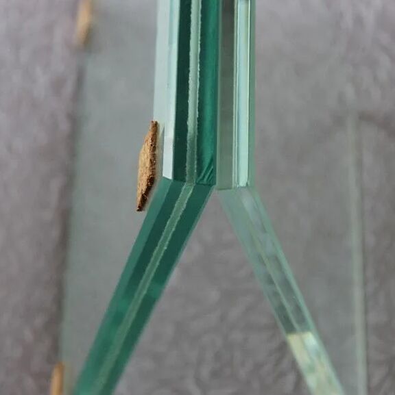 ประเทศจีน ผู้ผลิต PVB Sgp EVA ผนังระหว่างชั้น กระจกหน้าต่างกระจกผนัง กระจกที่ไม่แตกต่อกระสุน